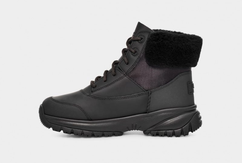Kozaki Damskie Ugg Yose Fluff V2 Czarne | QOY-635718